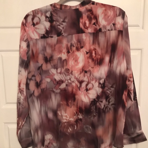 💜 2 / 25 $ 💜 Beautiful blouse - Picture 2 of 3